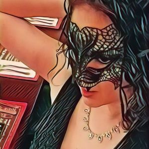 Meet your Posher, Meghan